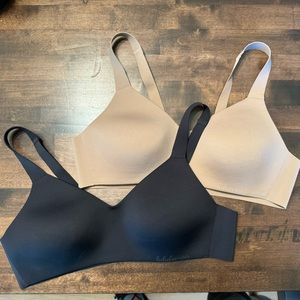 Lululemon Hold True Bras